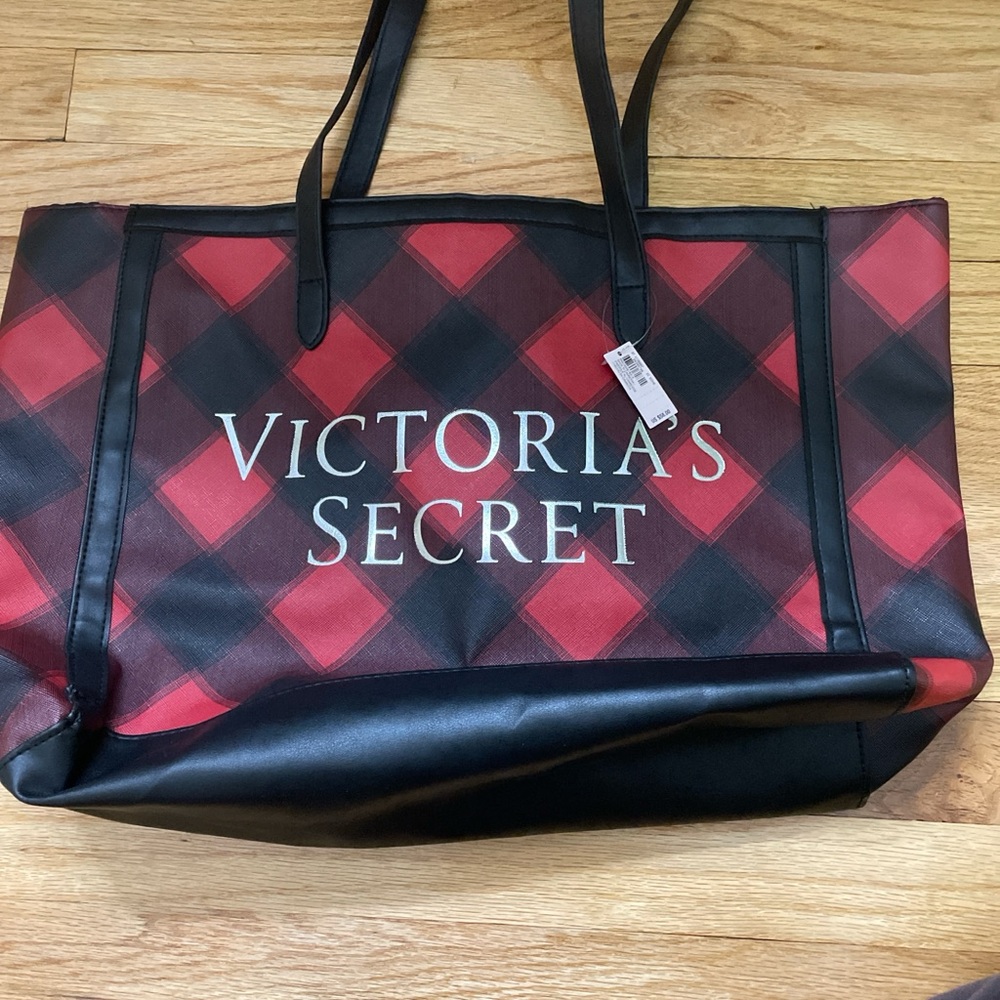 Victoria’s Secret tote bag